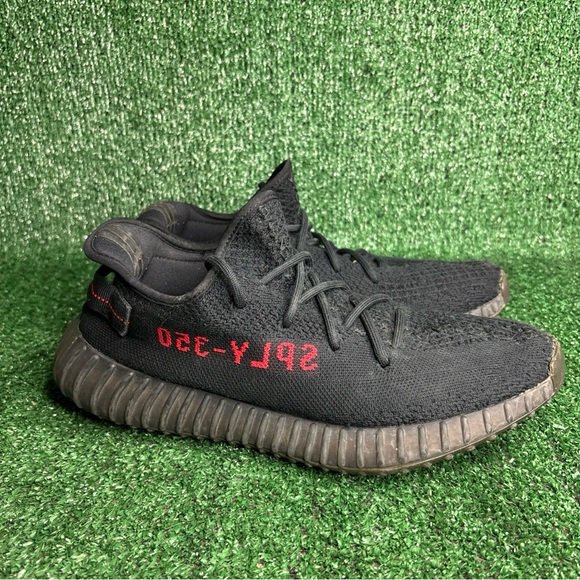 yeezy black 2020